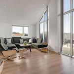 Exclusive Newly Built Pool House With Outdoor - 1032 펜션 *