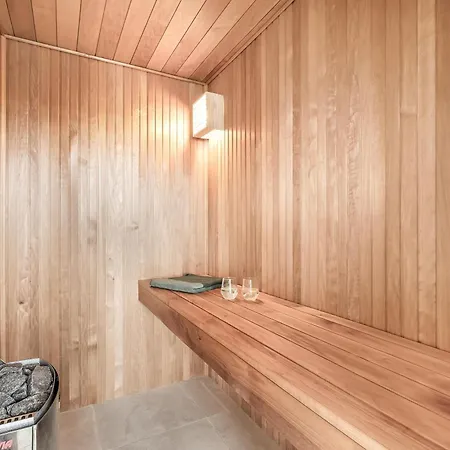 Nyaraló Exclusive Newly Built Pool House With Outdoor - 1032