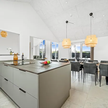 Nyaraló Exclusive Newly Built Pool House With Outdoor - 1032